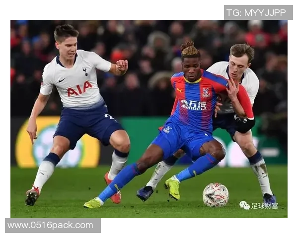 谢克鲁瑟尔与萨伊夫的足球对决精彩回顾与赛后分析