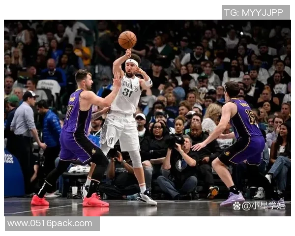 1月11日湖人与独行侠的精彩对决直播回顾及赛后分析